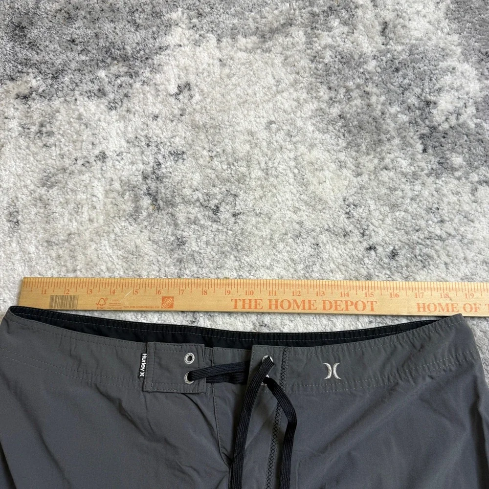 Hurley Phantom Board Shorts Mens 38 Grey Silver Metallic Logo MB04A Stretch Surf